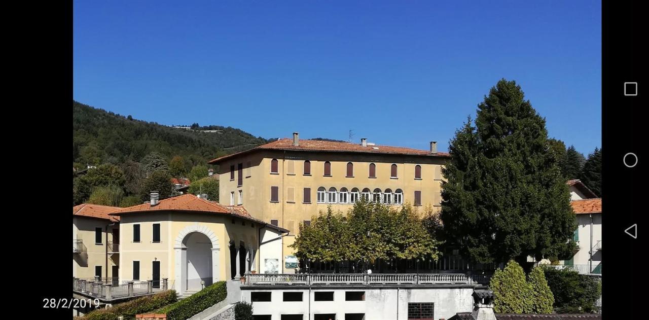 Residenza Santa Valeria Hotell Caglio Exteriör bild