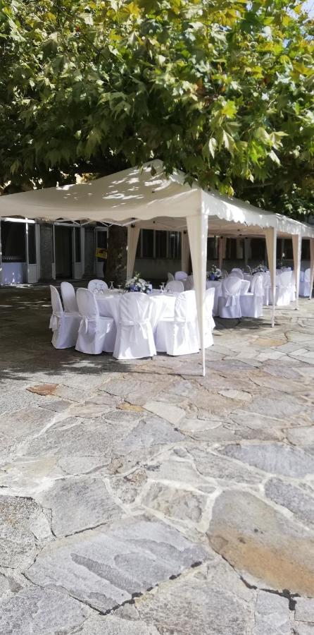 Residenza Santa Valeria Hotell Caglio Exteriör bild