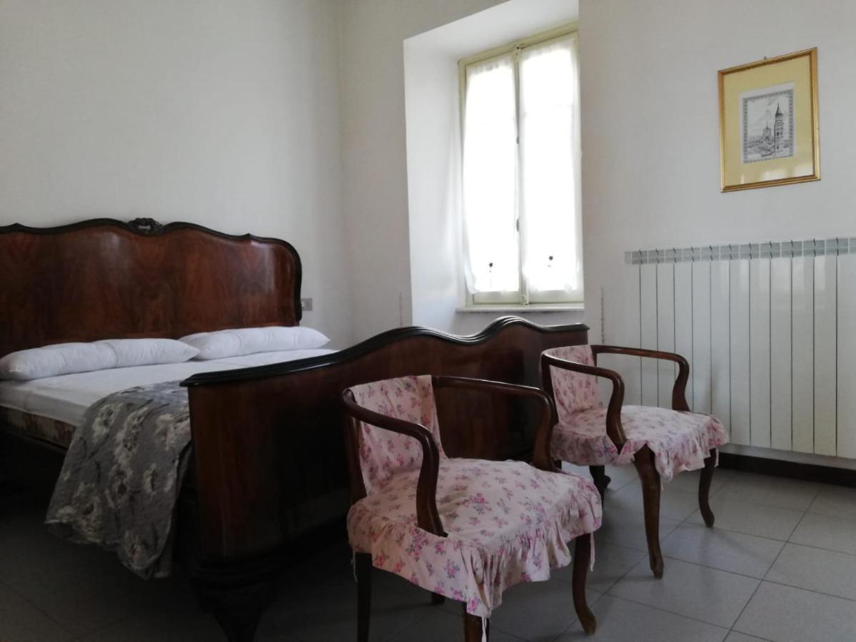 Residenza Santa Valeria Hotell Caglio Exteriör bild