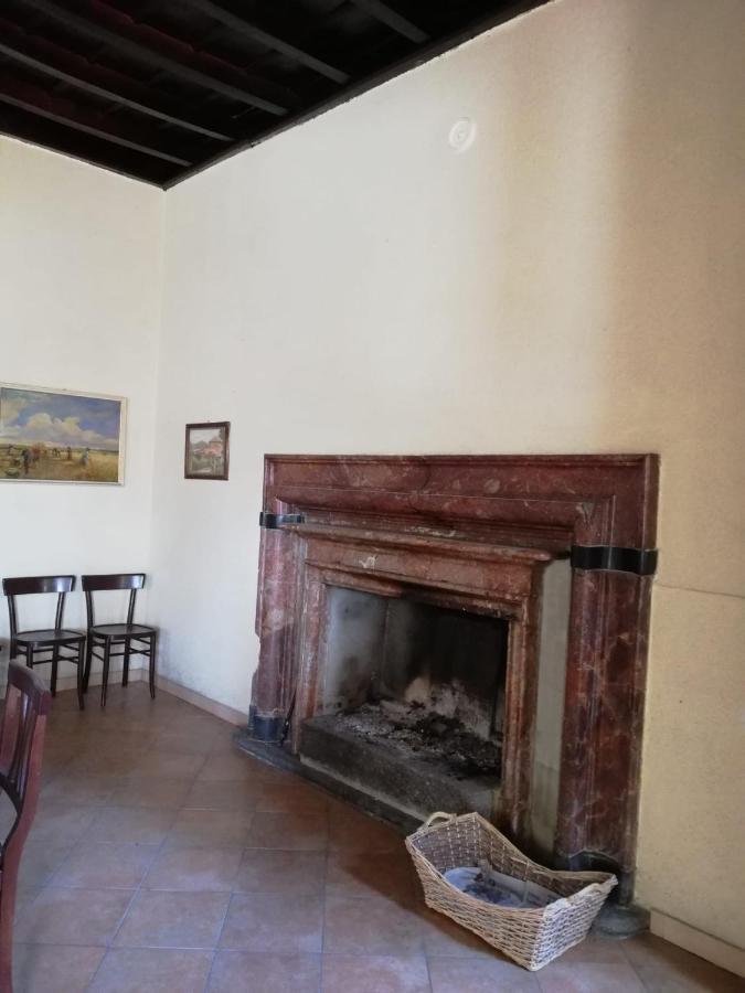 Residenza Santa Valeria Hotell Caglio Exteriör bild