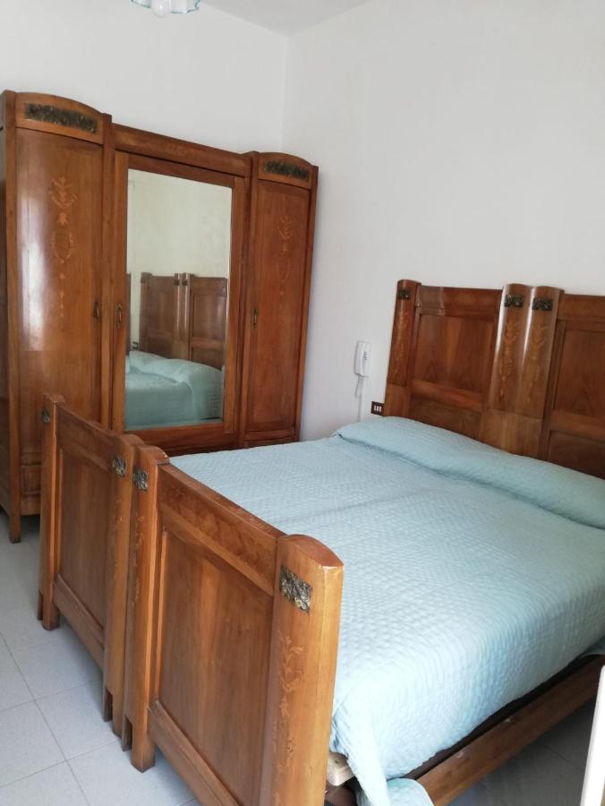Residenza Santa Valeria Hotell Caglio Exteriör bild