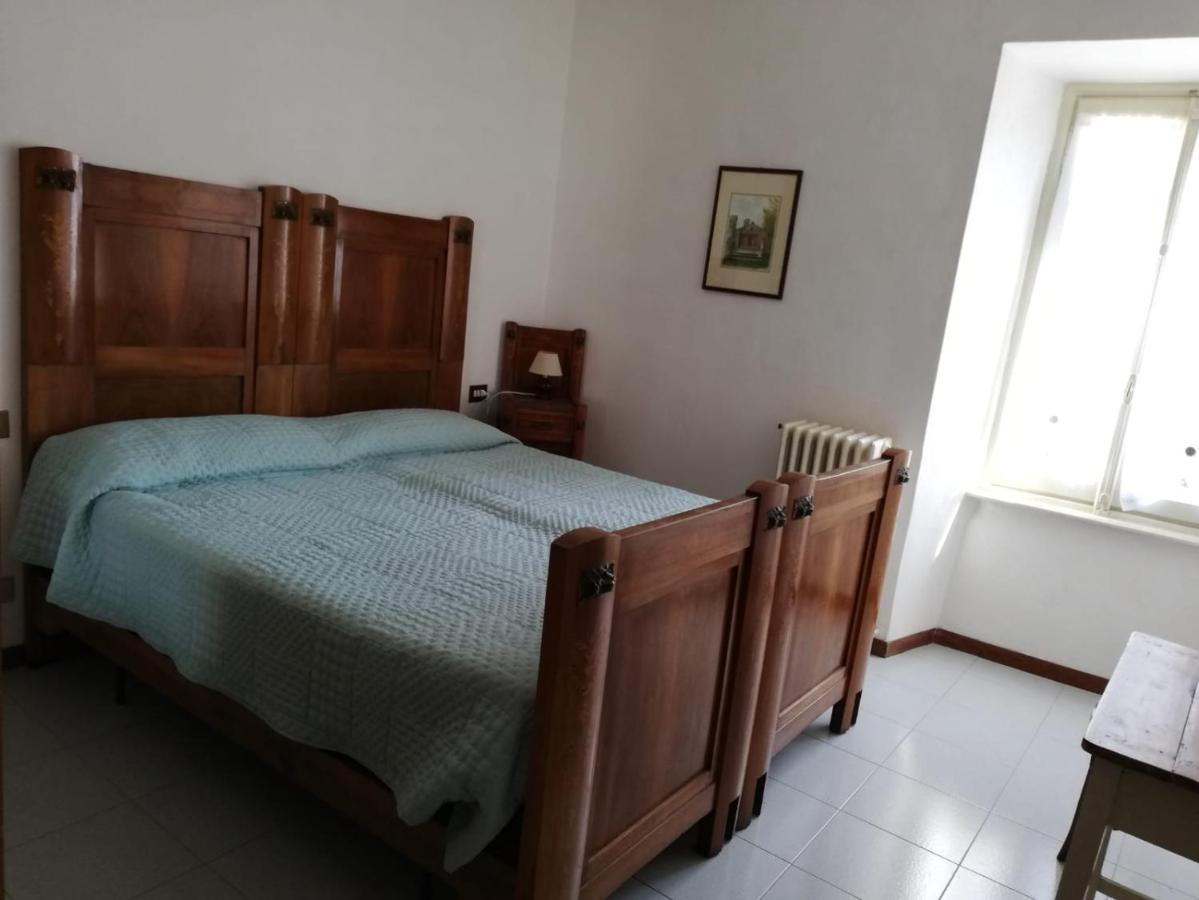 Residenza Santa Valeria Hotell Caglio Exteriör bild