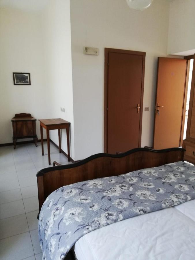 Residenza Santa Valeria Hotell Caglio Exteriör bild